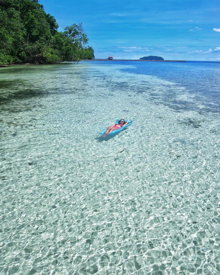 Hamueco Dive Resort Raja Ampat Rabia Exterior photo
